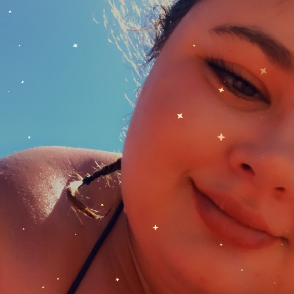 Meet your Posher, Monika - Picture 3 of 3